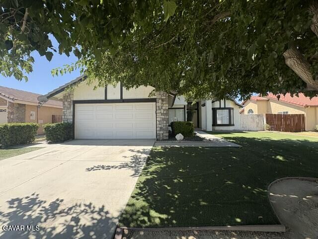 Property Photo: 2344 Langhorn Street CA 93535