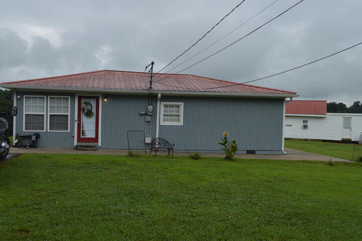 Property Photo: 442 Shirley Loop TN 37397