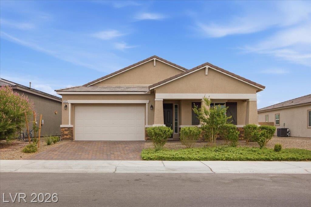 Property Photo: 6452 Peace Dove Avenue NV 89130