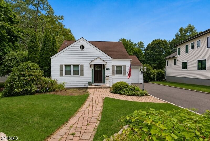 Property Photo:  123 Hillside Ave  NJ 07039 
