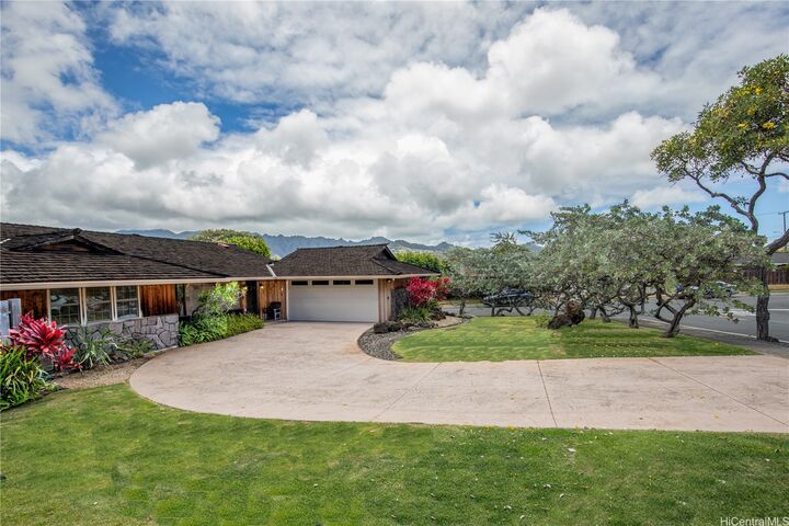 Property Photo: 148 Waialeale Street HI 96825