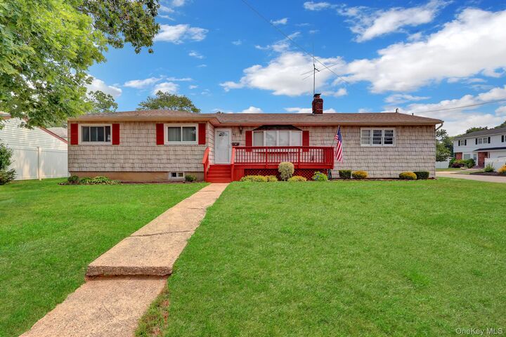Property Photo:  47 Whittier Avenue  NY 11703 