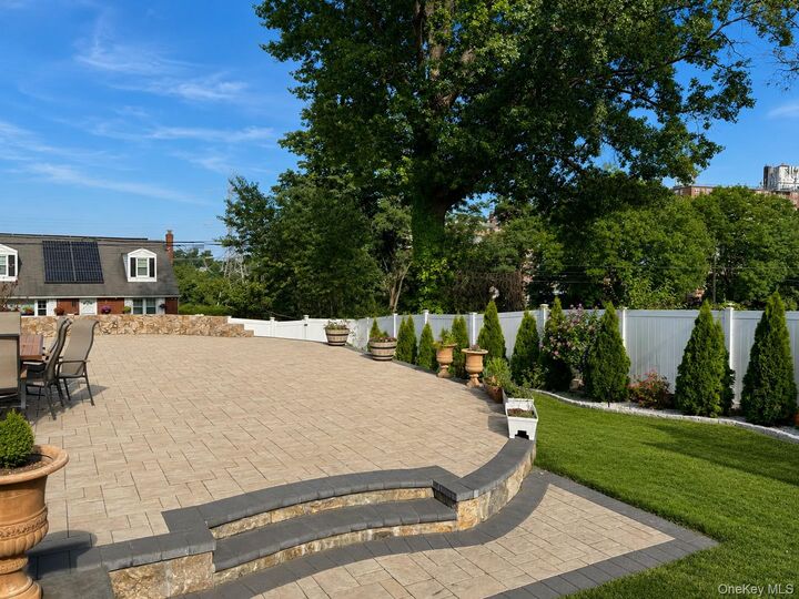 Property Photo:  58 Dexter Road  NY 10710 
