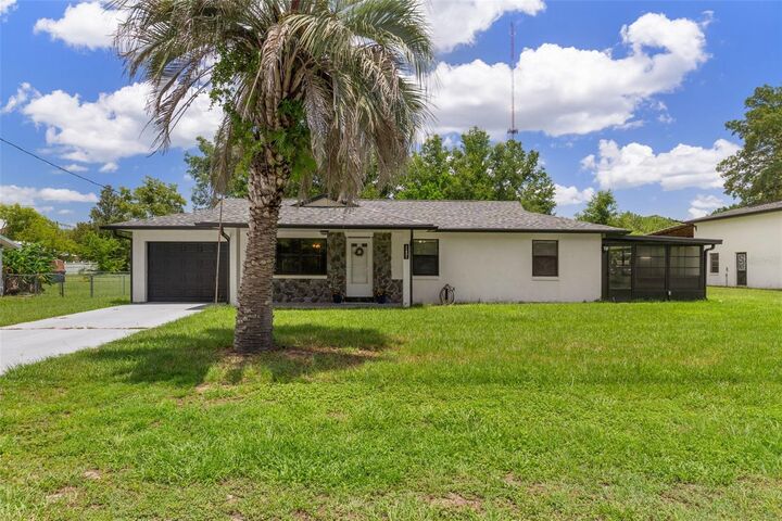 Property Photo:  11891 SE 84th Avenue  FL 34420 