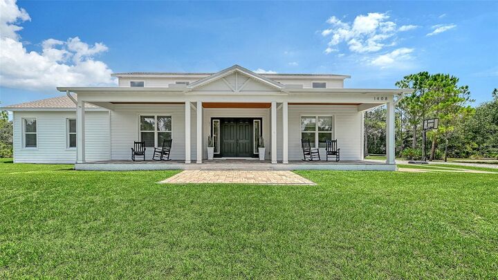 Property Photo:  1408 Oak Hammock Road  FL 34240 