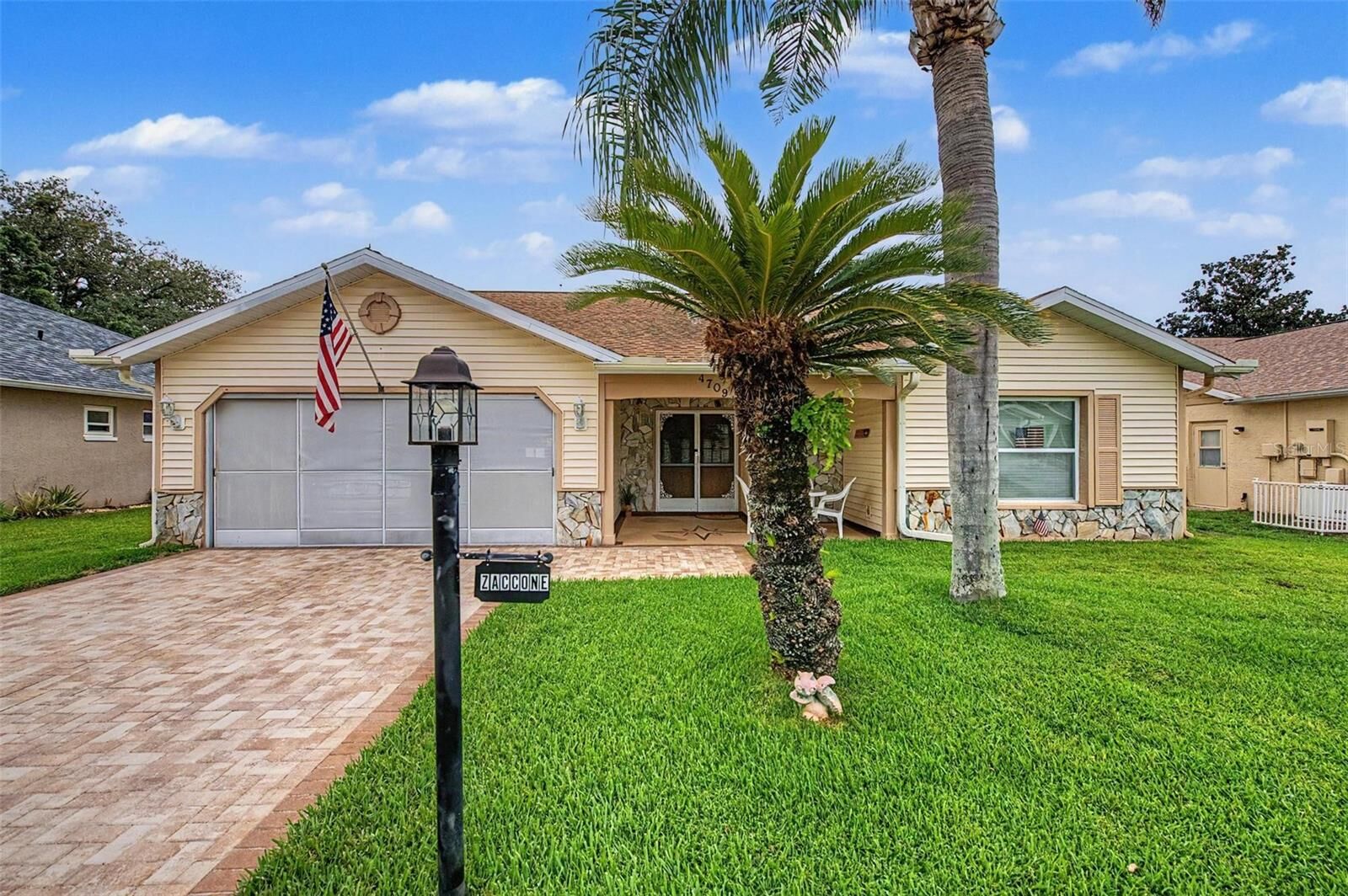 Property Photo: 4709 Portland Manor Drive FL 34655