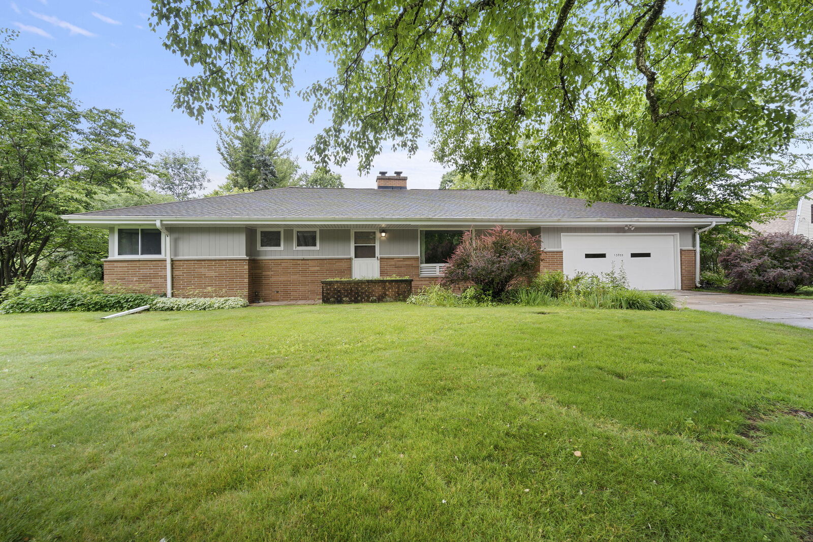 Property Photo:  13955 Marcella Ave  WI 53122 