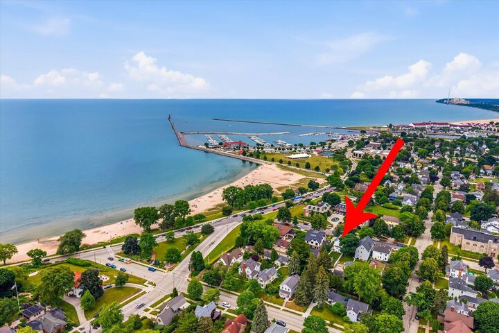 Property Photo: 324 St Clair Ave WI 53081