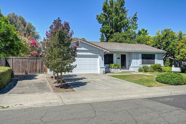 Property Photo: 6710 Steamboat Way CA 95831