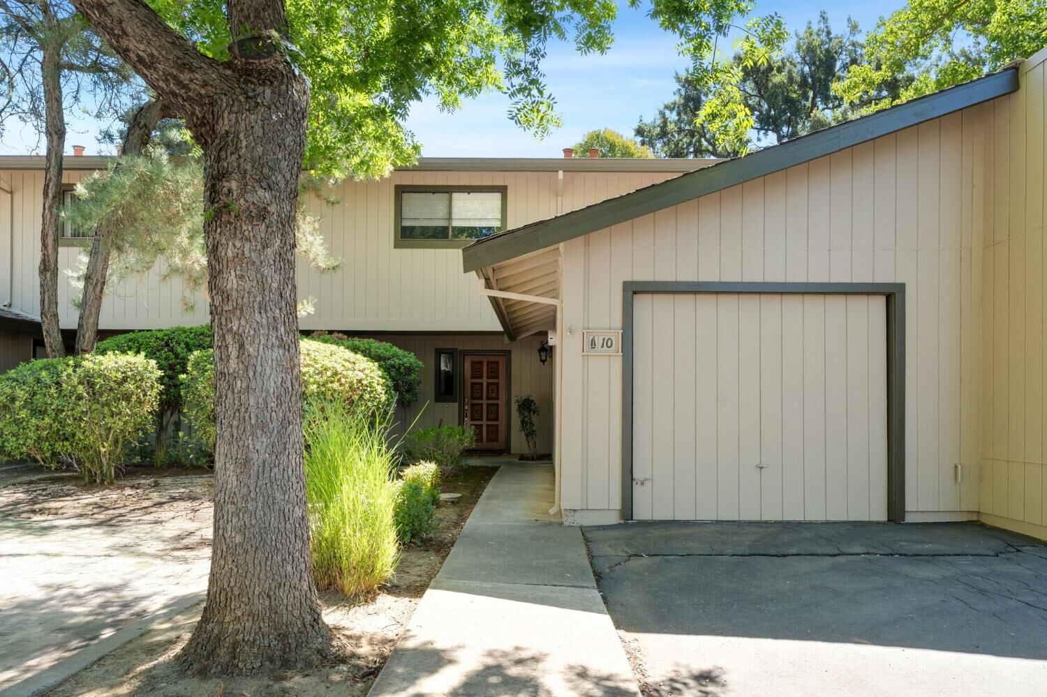 Property Photo: 3401 Bermuda Avenue 10 CA 95616