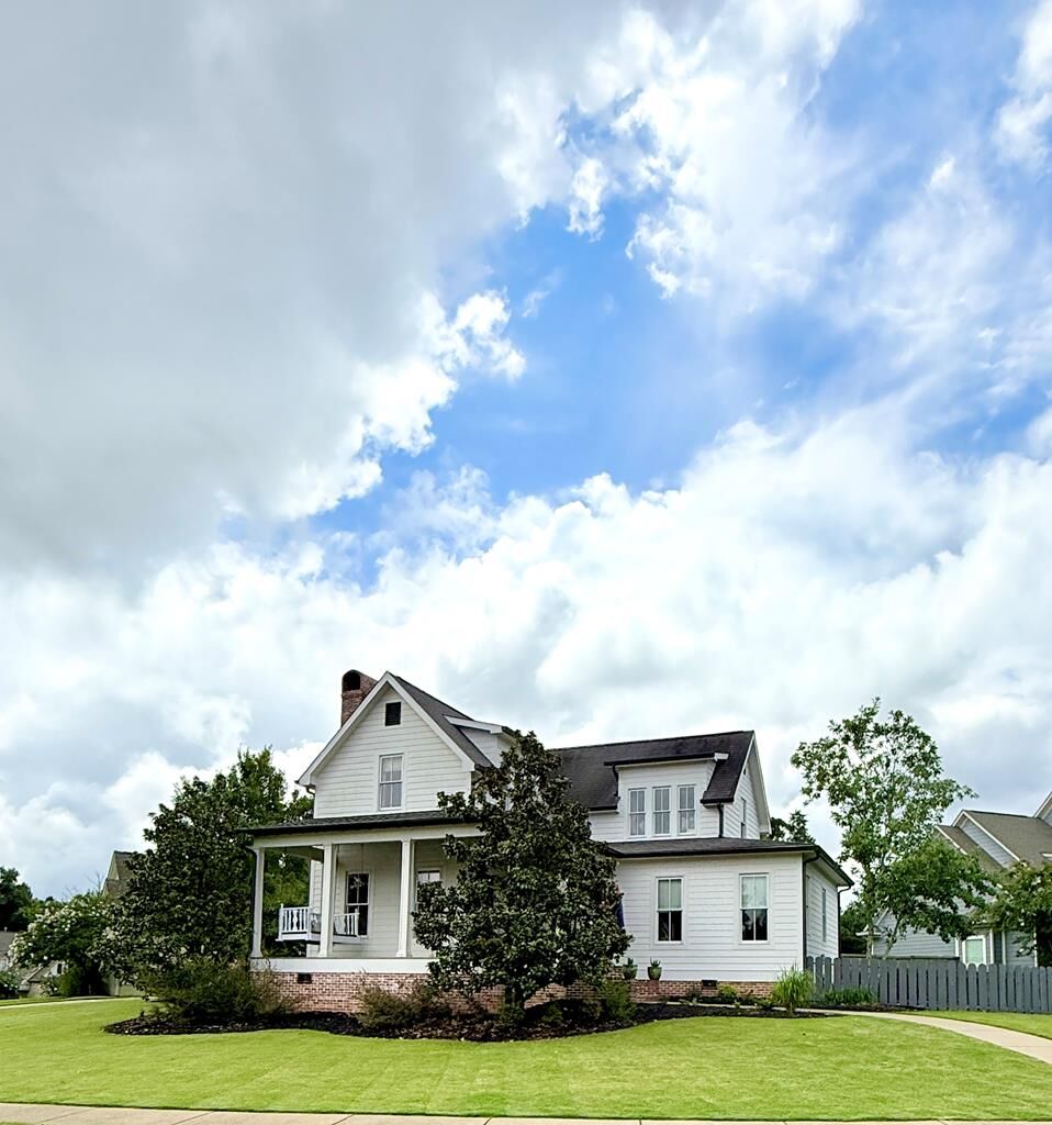 Property Photo:  126 Oxmoor Ridge  MS 38655 