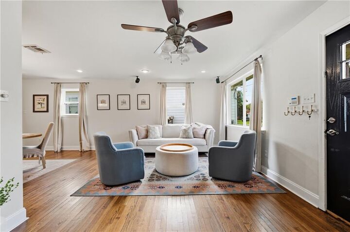 Property Photo: 4524 Utopia Drive LA 70001