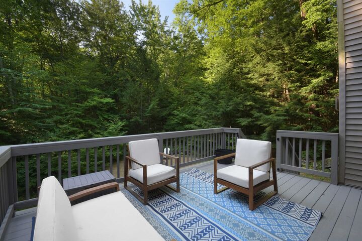 Property Photo: 542 Cross Country Road NH 03275