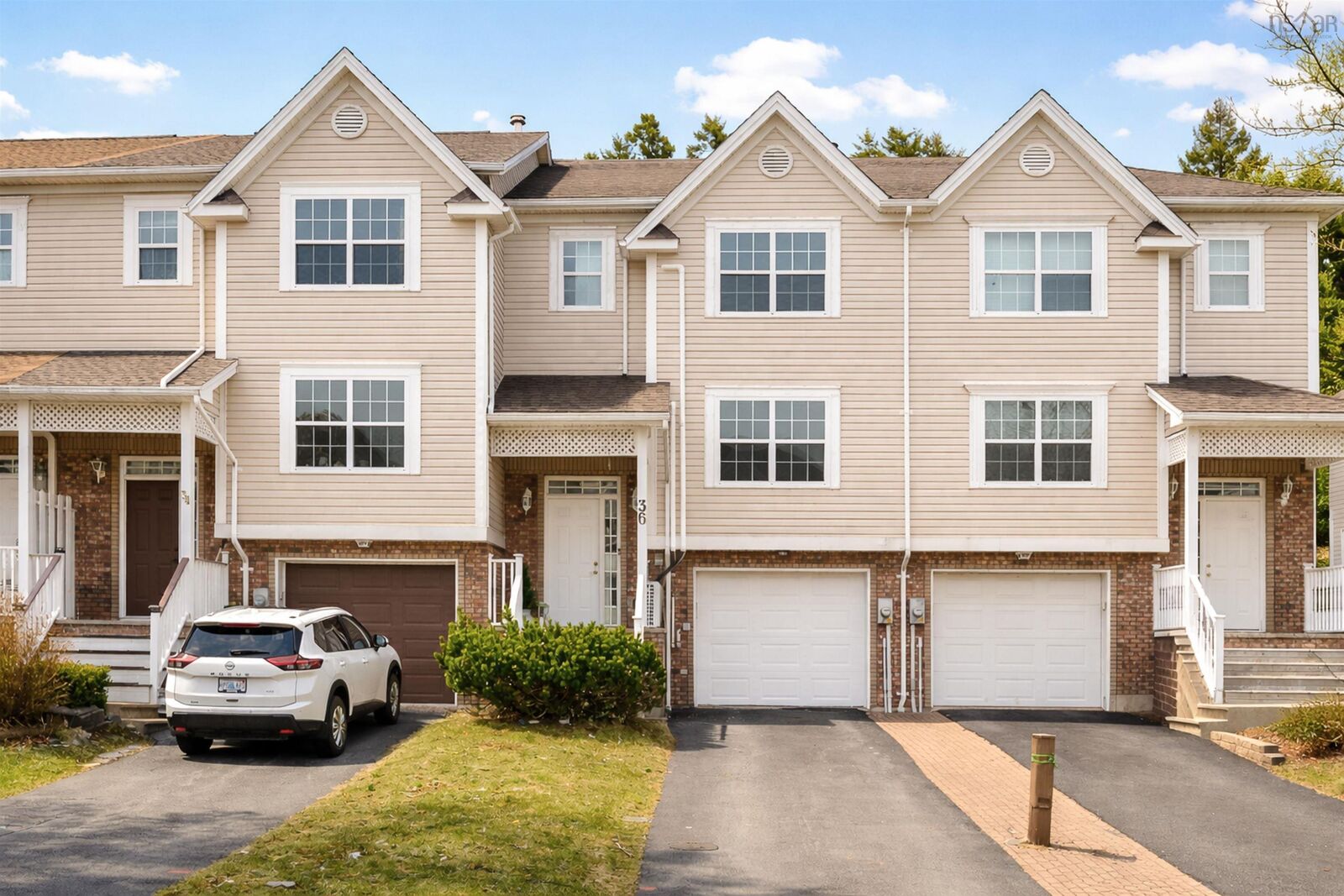 Property Photo:  36 Stratford Way  NS B3S 1E5 
