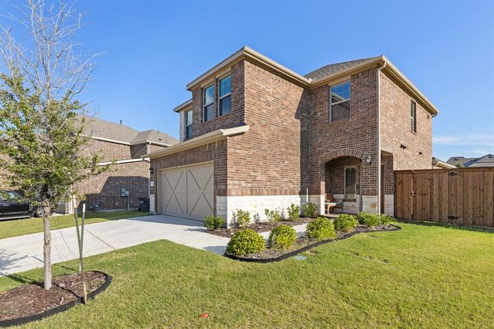 Property Photo:  301 Willowmore Drive  TX 75068 