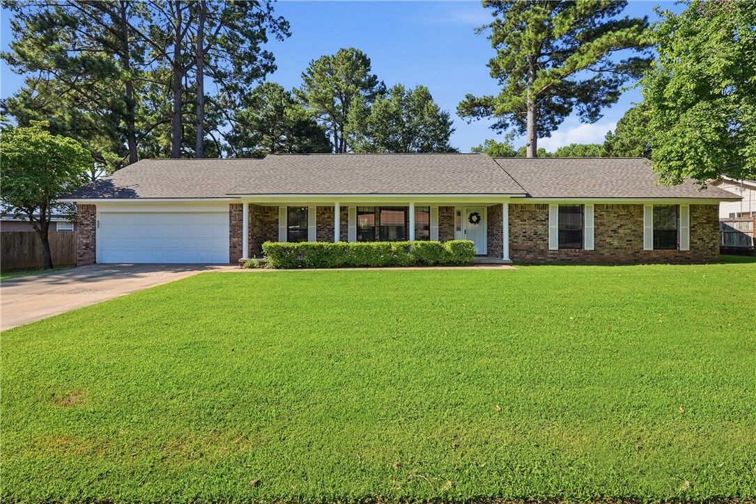 Property Photo:  2503 W 2nd Place  AR 72801 