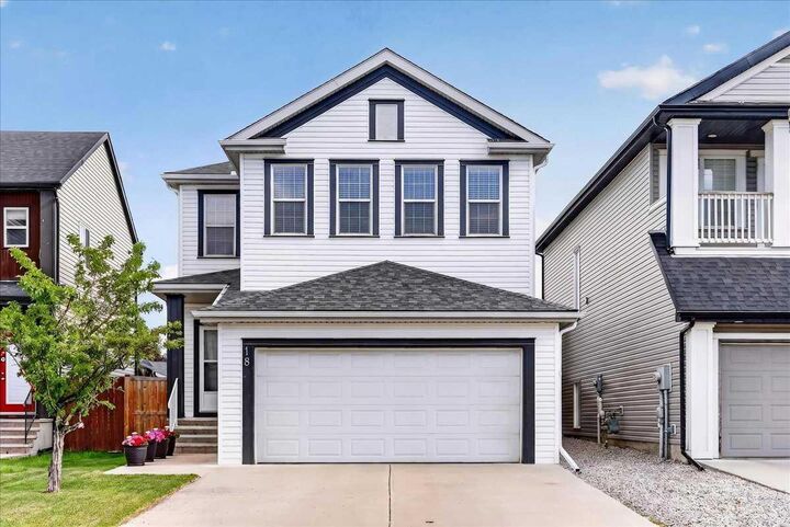 18 Copperstone Drive SE — photo 1
