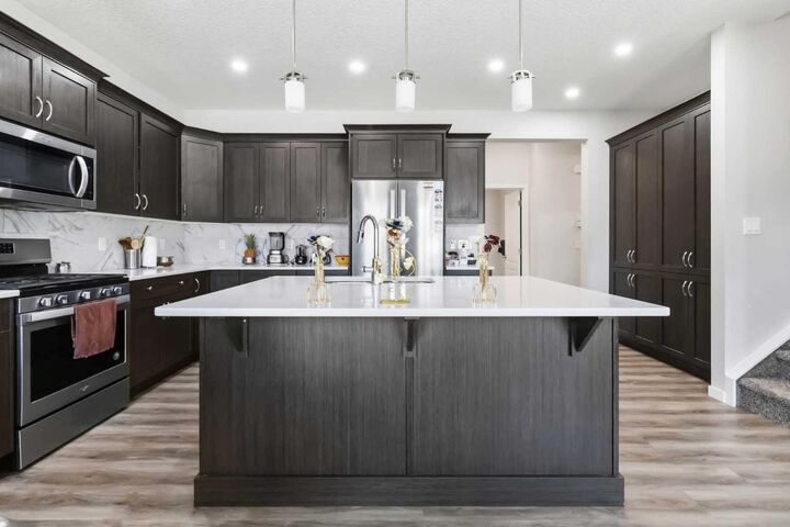 Property Photo: 62 Wolf Hollow Way SE AB T2X 1T8