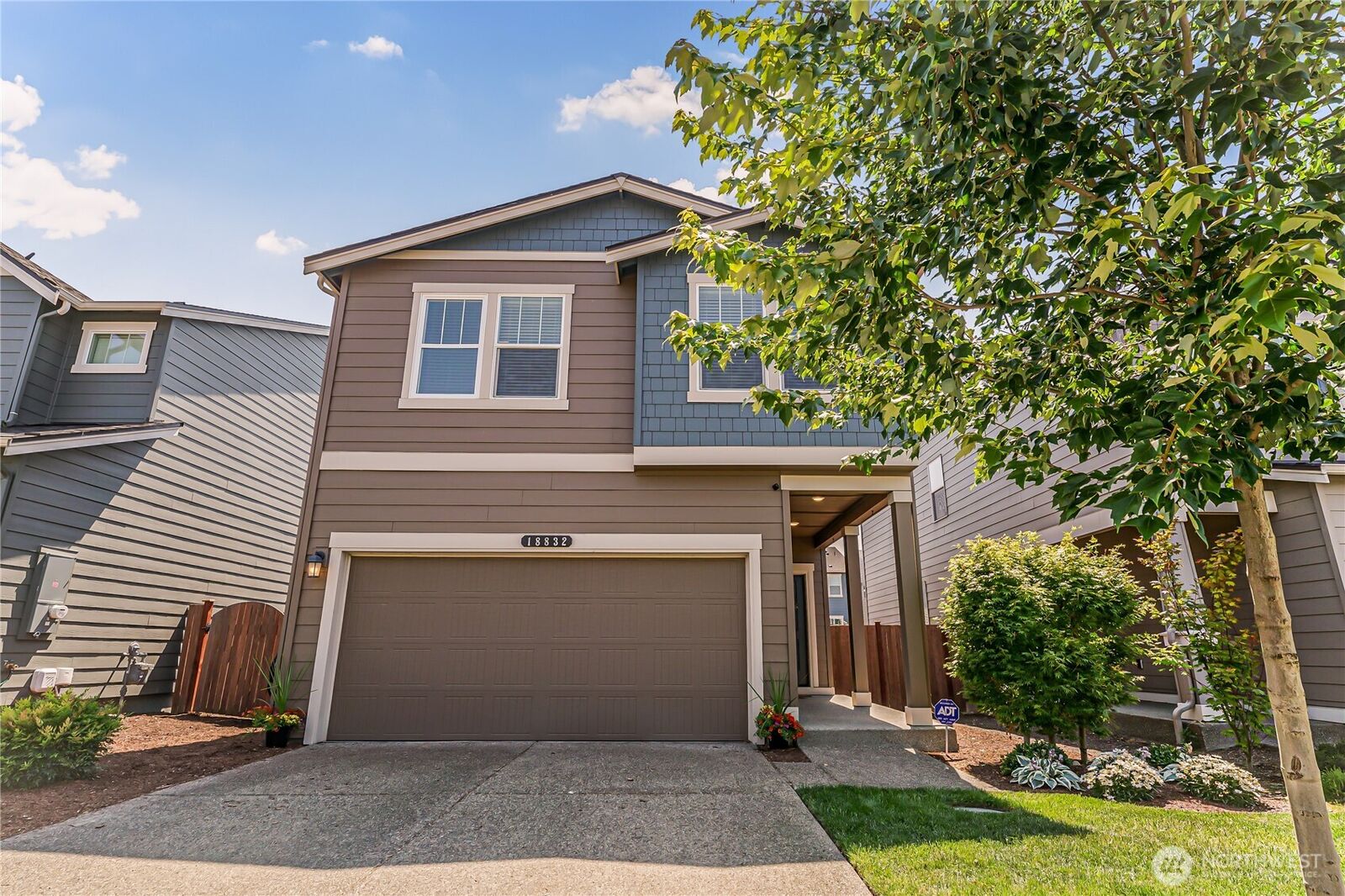 Property Photo:  18832  109th Avenue Ct E  WA 98374 