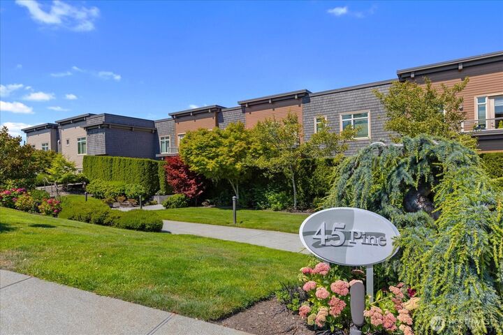 Property Photo: 45 Pine Street 101 WA 98020