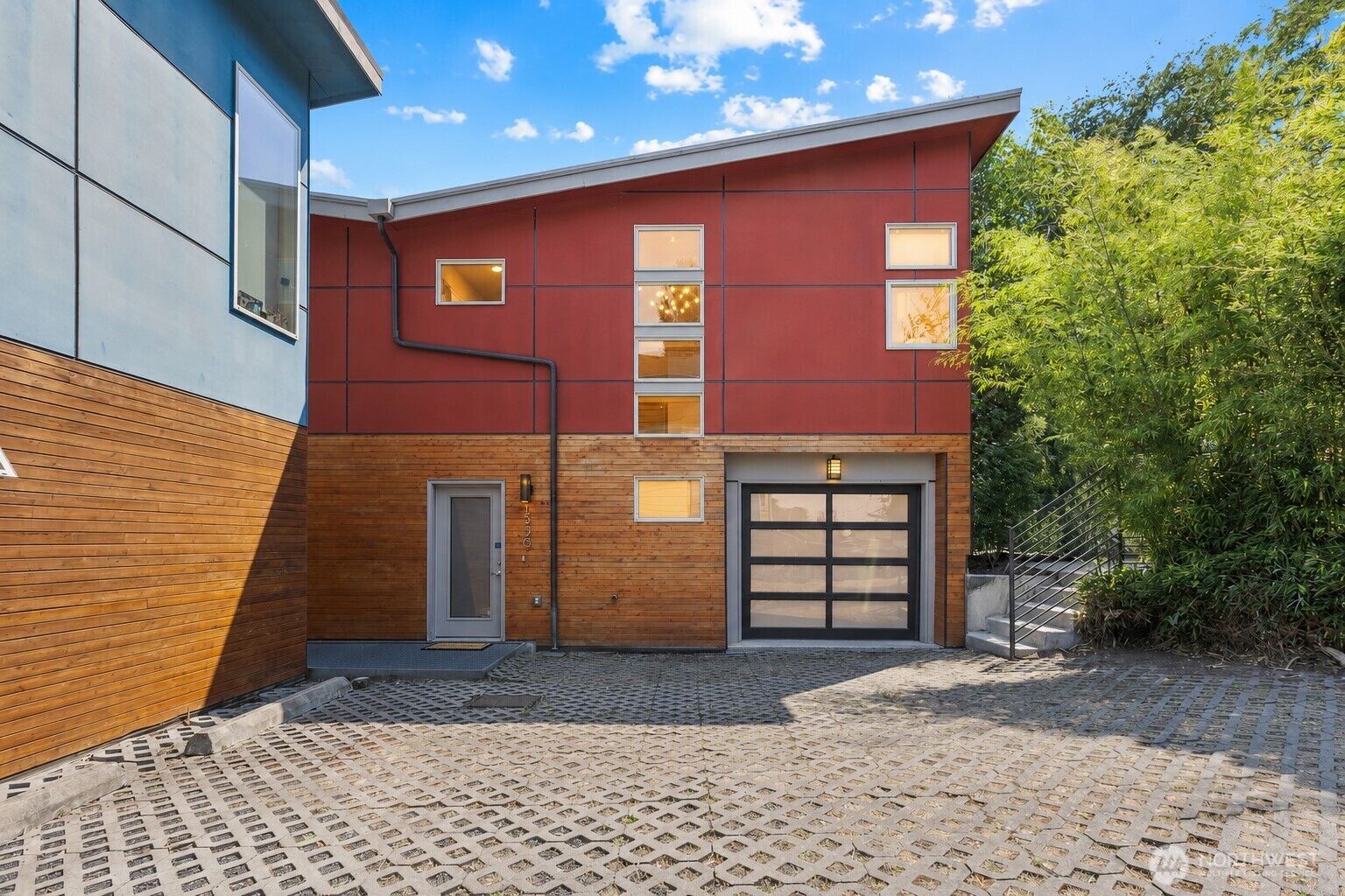 Property Photo:  1536  Sturgus Avenue S  WA 98144 