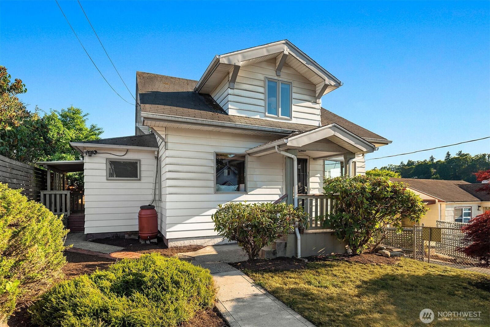 Property Photo:  3821 S Graham Street  WA 98118 