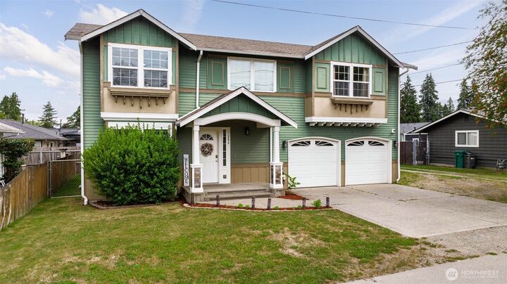 Property Photo:  303 E Highland Drive  WA 98223 