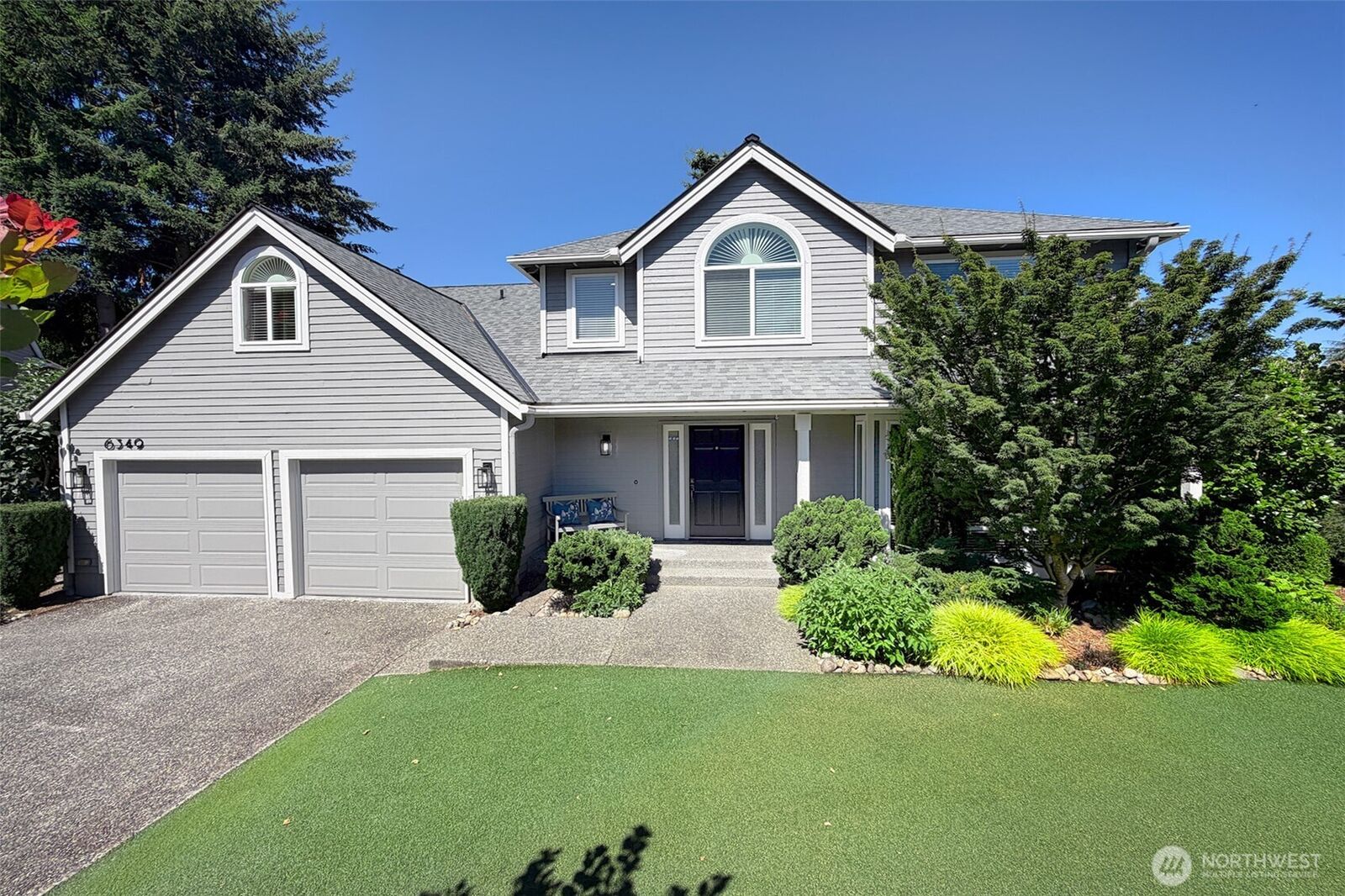 Property Photo: 6349 114th Avenue SE WA 98006