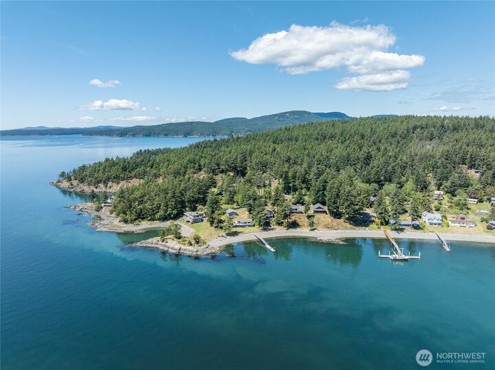 Property Photo:  5  Meany Way  WA 98279 