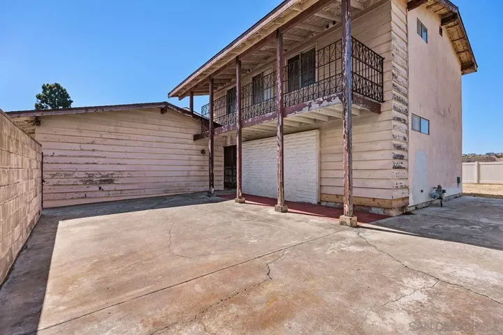 Property Photo:  2845 Arcola Ave  CA 92117 
