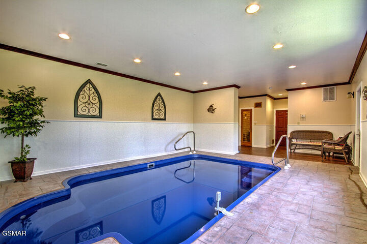 Property Photo: 1742 Pulaski Lane TN 37862