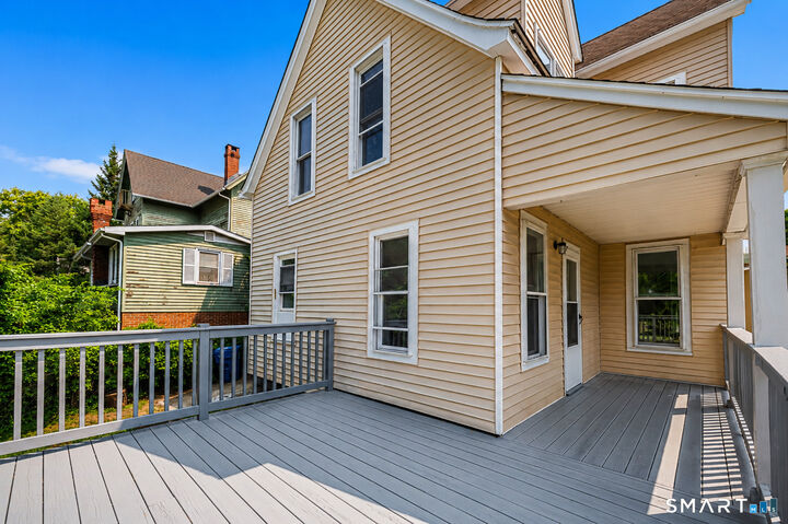 Property Photo: 32 Elm Street CT 06010