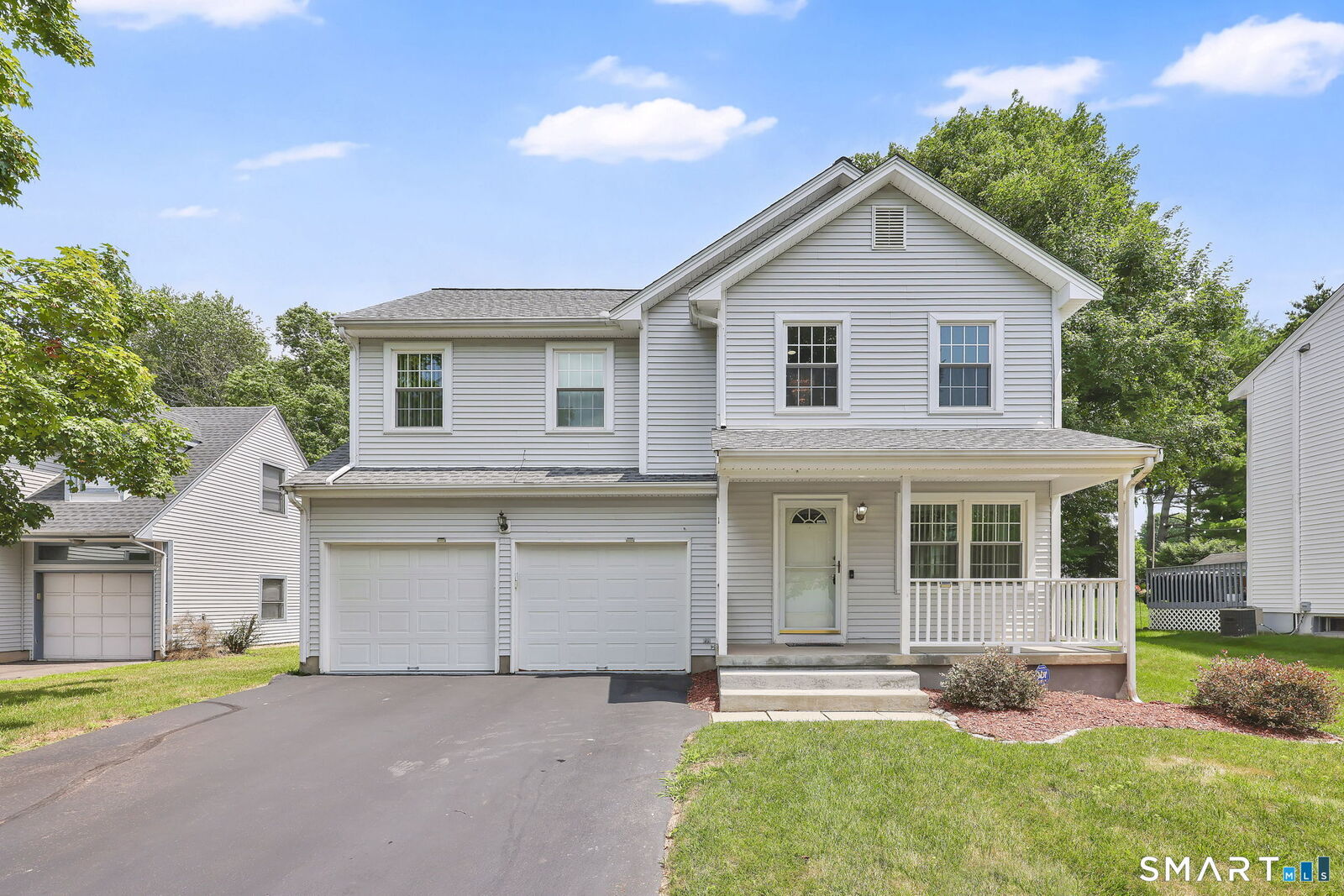 Property Photo:  12 Diggins Court  CT 06074 