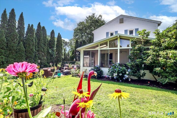 Property Photo:  61 Fisher Court  CT 06614 
