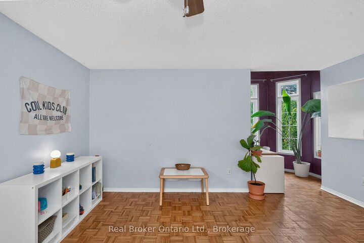 Property Photo:  210 Dyer Drive  ON L9Z 1E5 