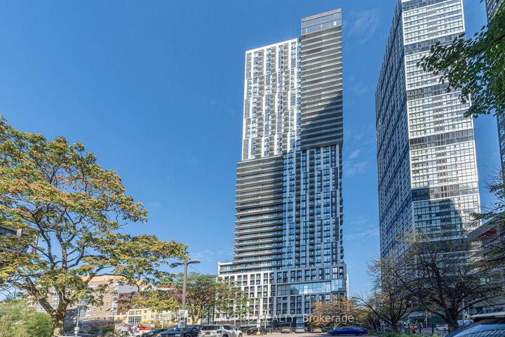 Property Photo:  251 Jarvis Street 735  ON M5B 0C3 