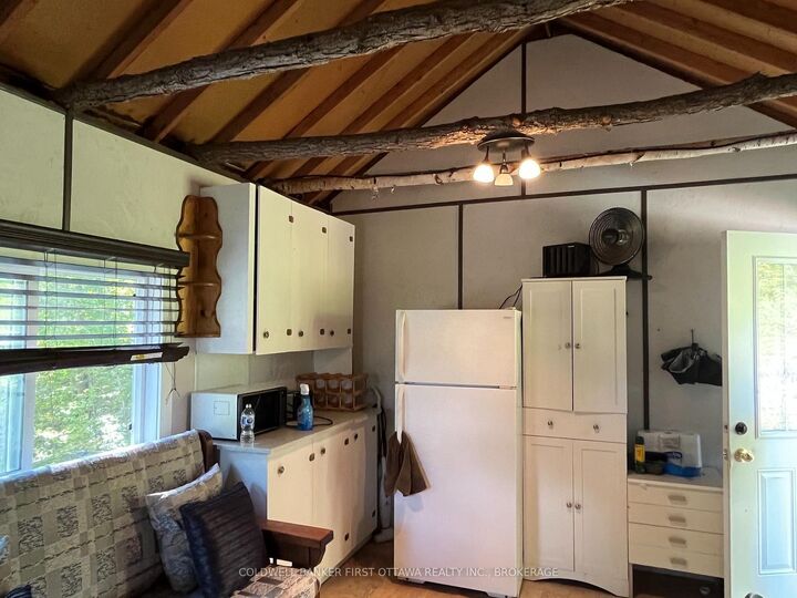 1097 Big Bay Drive — photo 1