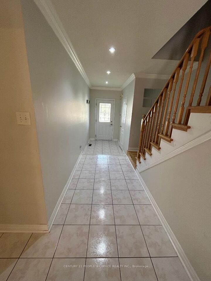Property Photo:  52 Treasure Drive  ON L7A 3L1 