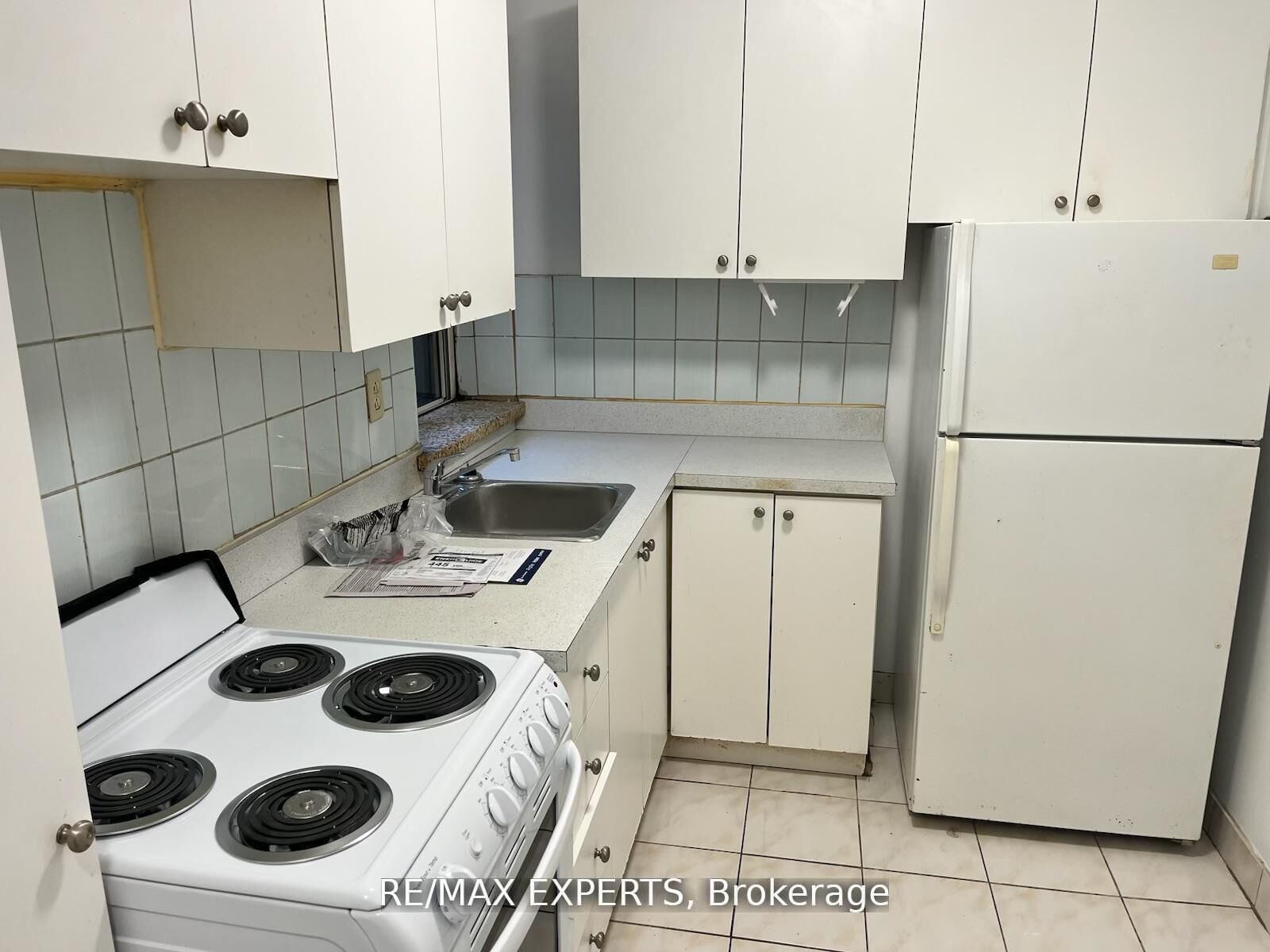 Property Photo: 3261A Lake Shore Boulevard W 102 ON M8V 1M2