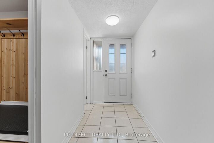 Property Photo: 3K Arnold Drive ON K2H 6V6