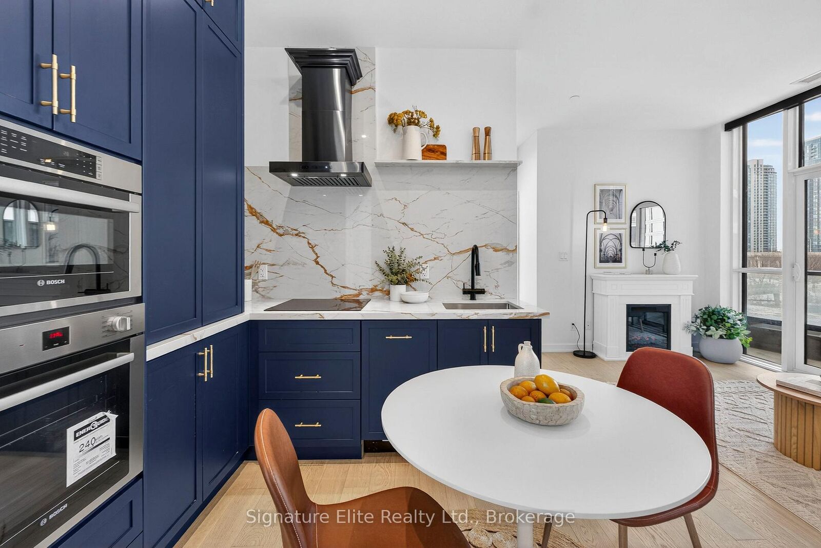 Property Photo: 50 Ordnance Street 415 ON M6K 0C9