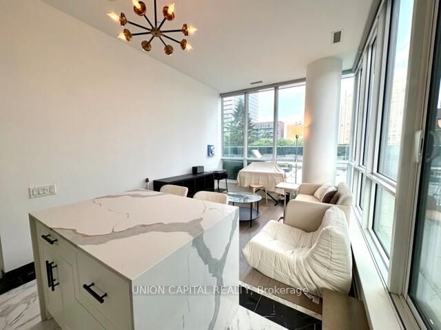 Property Photo: 365 Church Street 403 ON M5B 1H6
