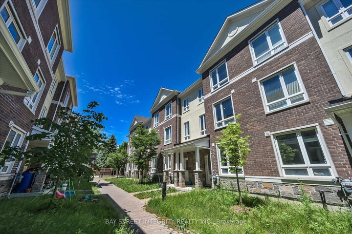 Property Photo:  23 Chicago Lane  ON L6E 2B9 