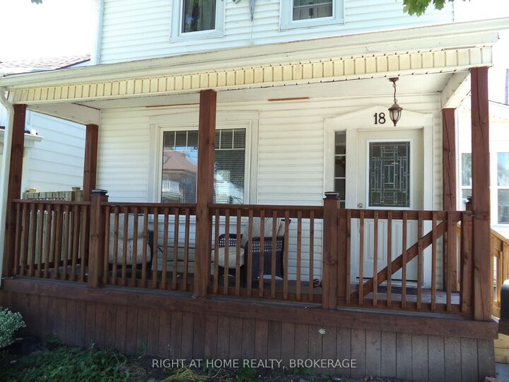 Property Photo: 18 Almond Street ON L2T 1E9
