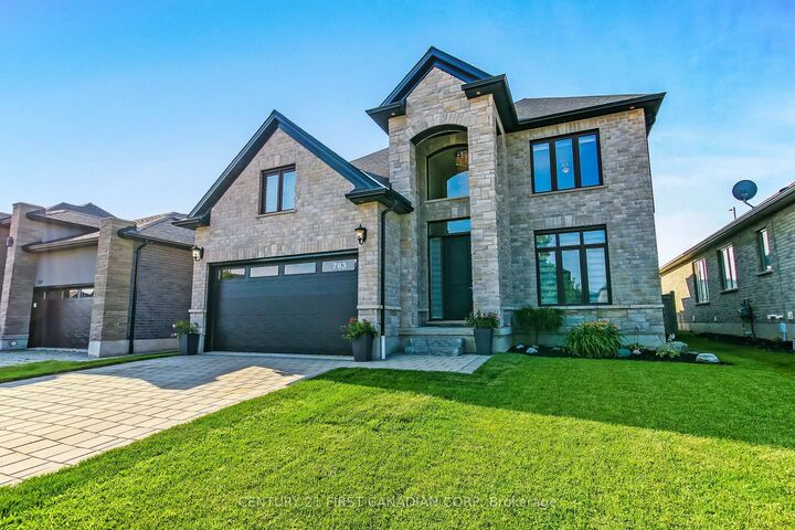 Property Photo: 783 Hickoryridge Common ON N6G 0M8