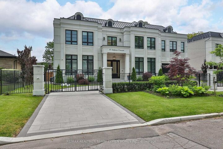 Property Photo: 15 Sulgrave Crescent ON M2L 1W5