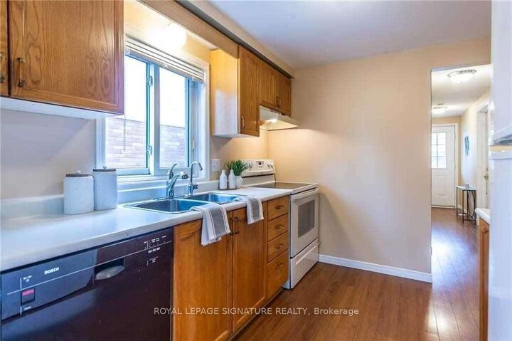 Property Photo: 426 Downsview Place ON N2K 3T9