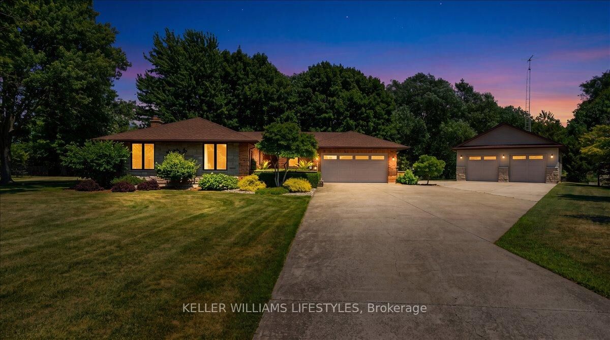 Property Photo:  4350 Bluepoint Drive  ON N0N 1J6 