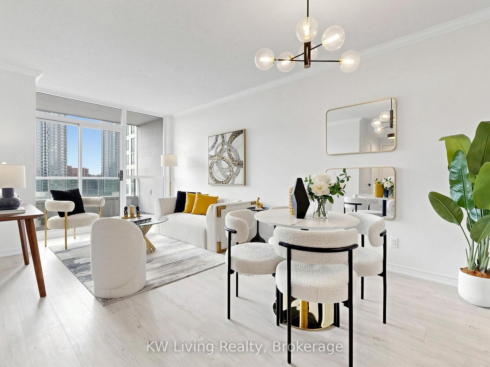 Property Photo:  100 Promenade Circle 1010  ON L4J 7W7 