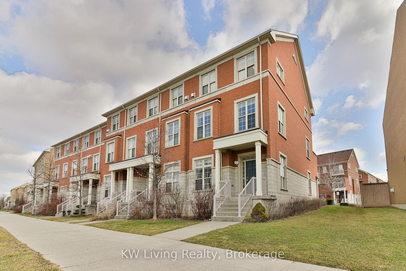 Property Photo: 10373 Woodbine Avenue ON L6C 0N9